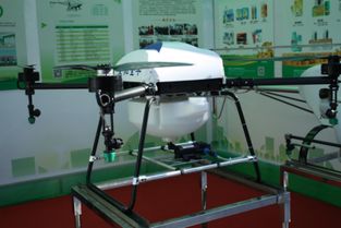 机器人 无人机 led照明植物 农交会上多的是让你惊叹的 科技范儿